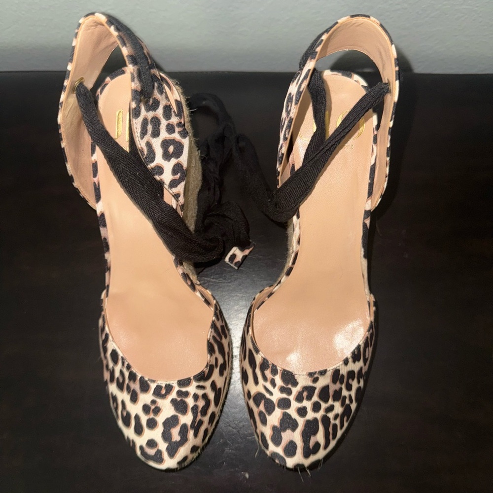 JLo Leopard Print Espadrille Wedge Sandals - Picture 8 of 9